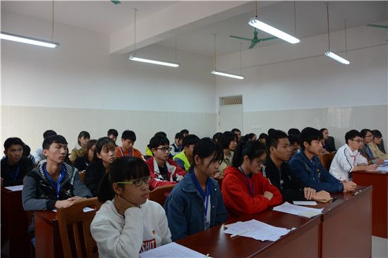 共青团兴业县第五中学第一次代表大会召开