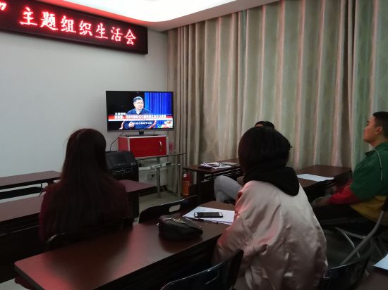 学习总书记讲话 做合格共青团员┃广西桂林市秀峰区九岗岭社区团支部开展“践行新思想 拥抱新时代”组织生活会