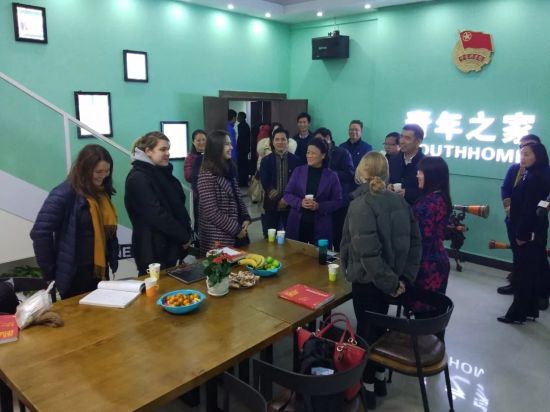 桂林市委常委、宣传部部长、副市长陈丽华带队考察恭城县文化创意产业孵化基地