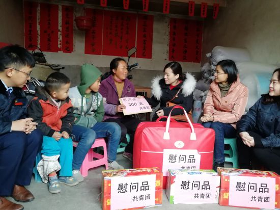 暖冬行动|玉州区团委开展春节前夕慰问活动