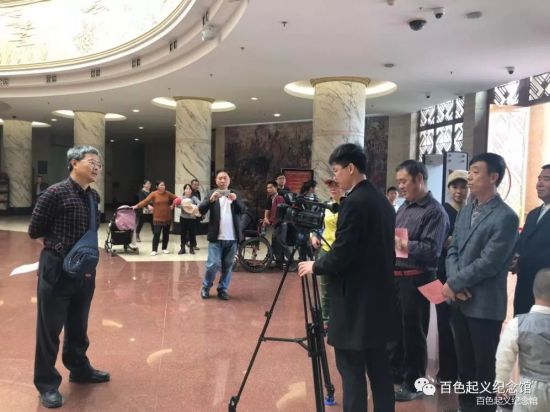 春节里的红色情怀