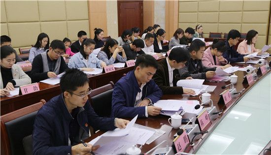 共青团玉林市四届七次全委（扩大）会议召开