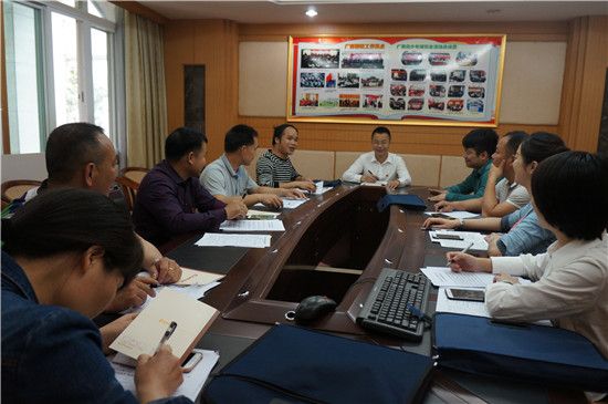 2018年兴业县“青春引擎”团干部学习十九大精神培训班开班