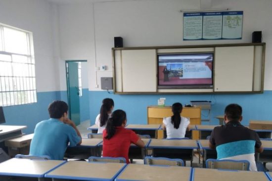 北海市合浦县组织观看《你好，新时代——咱们这样过“六一”》网络视频培训