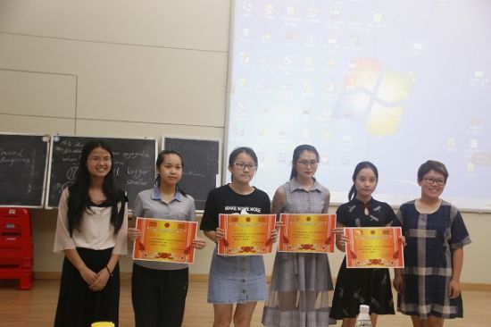 广西师范大学外国语学院举办第十三届外语文化节之教师职业技能大赛