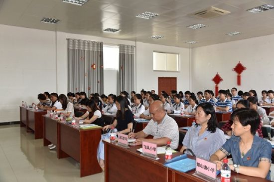 加强团教合作秀峰区教育团工委正式成立