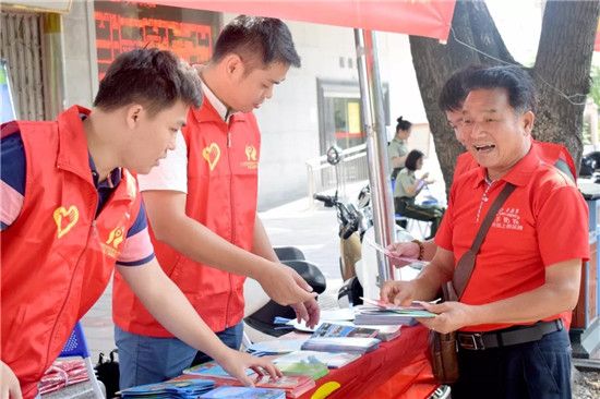 共青团玉林市委员会扎实开展安全生产咨询宣传工作助力青少年健康成长