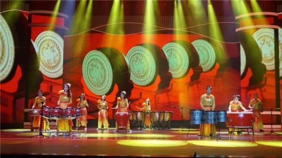 广西民族大学艺术团参加庆祝自治区成立60周年暨第六届全区基层群众文艺会演