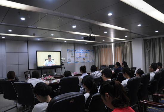 临桂区共青团系统参加广西区团委传达学习团十八大精神视频会议