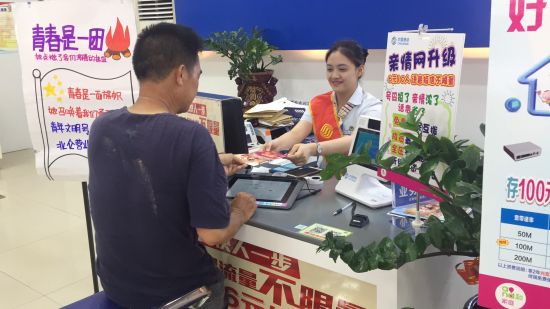 防城港移动开展青年文明号开放周，共建社会文明新风尚