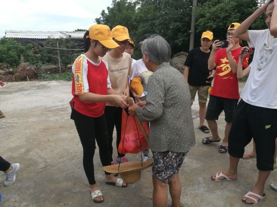 【暑期社会实践】广西民族大学软信学院赴北海合浦县七星村开展“美丽广西 深入乡村”实践活动