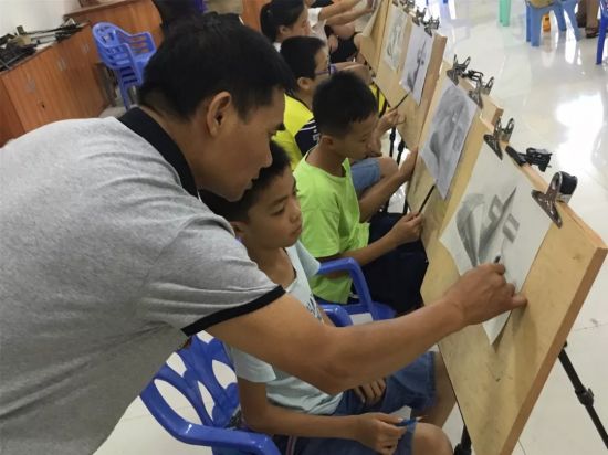 2018年玉林市青少年活动中心暑期公益培训活动结束了！