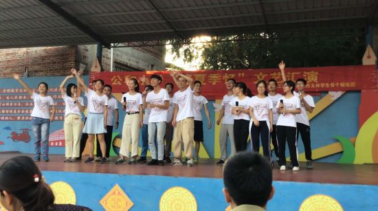 七月鎏夏三行情，八月季忆聚首馨