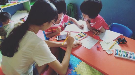 【暑期社会实践】广西民族大学商学院“扶幼”志愿服务队赴玉林市陆川县开展社会实践活动