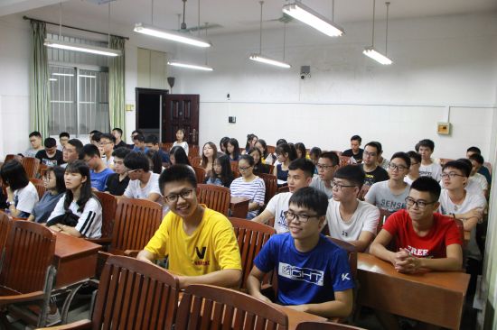 【共青团改革】软件与信息安全学院新生召开首次主题团会