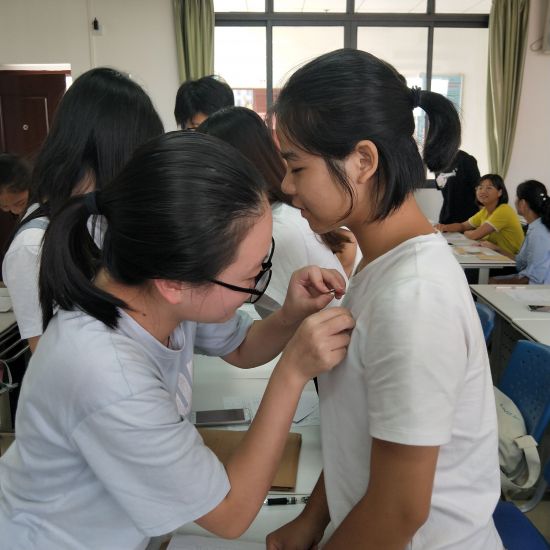 【共青团改革】东南亚语言文化学院2018级柬埔寨语班团支部召开首次主题团会