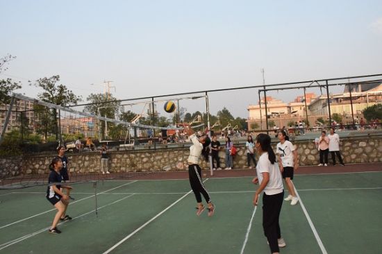 广西师范大学法学院/政治与公共管理学院举办新生杯系列体育竞赛