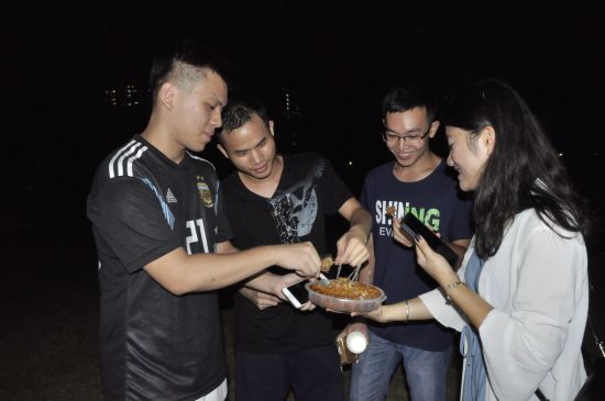 广西民族大学民社学院积极参加本校2018年中秋游园音乐会