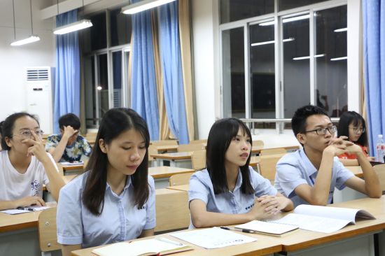 广西民族大学管理学院召开第十三届运动会竞标大会