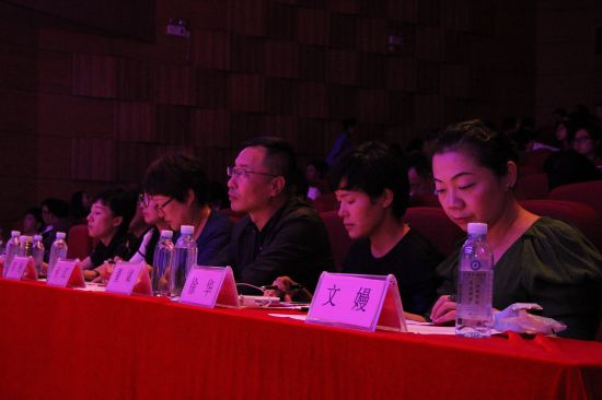 广西民族大学传媒学院举行第十一届中华经典诵读选拔赛