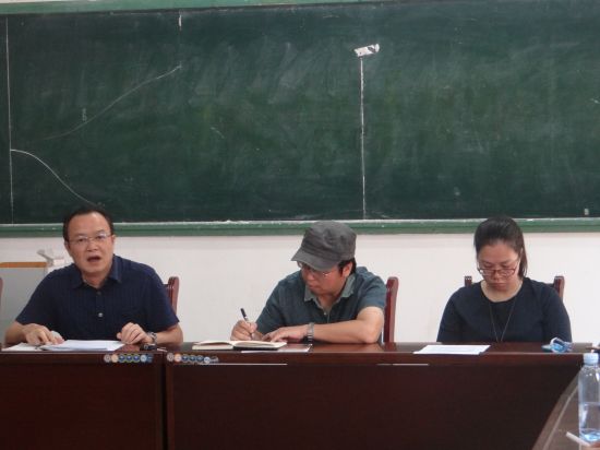 广西民族大学文学院召开2015级汉语国际教育专业 学习交流座谈会