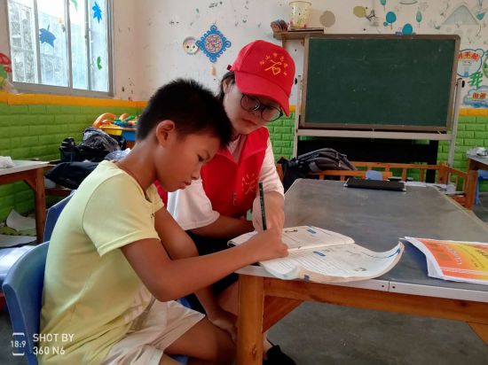 团合山市委在“七个聚焦”上精准发力,开拓共青团助力志智同扶新路子