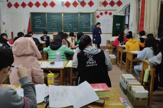 广西师范大学外国语学院大学生创新创业团队赴三江调研