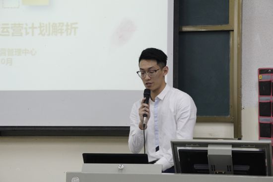 广西民族大学信工学院与广州粤嵌通信科技股份有限公司举办校企共建大学生众创空间揭牌启动仪式暨众创空间运营解析及技术分享沙龙