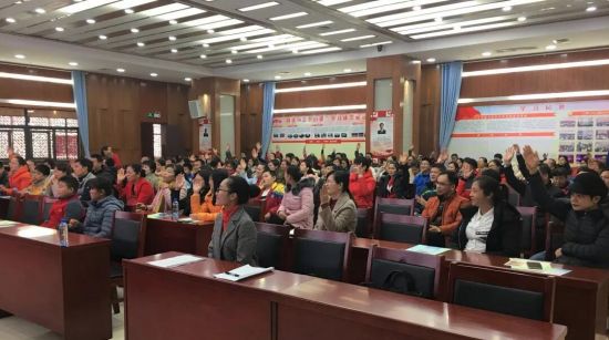 维权专家做保障，成长路上来陪伴