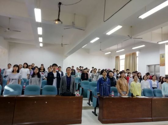 广西民族大学东语学院分党校举行第四期入党积极分子开班仪式