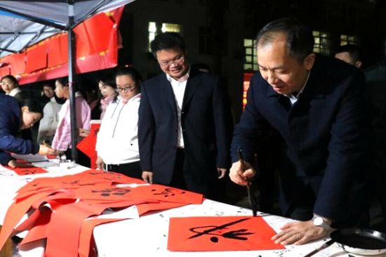 甲子八桂庆诞辰，师大百团绽风采 ：广西师范大学举办2019年元旦游园活动