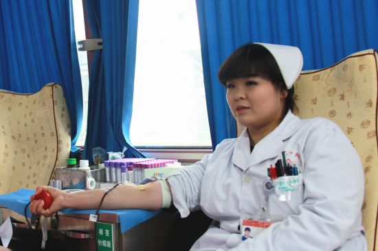无偿献血——广西科技大学第一附属医院开展职工无偿献血活动