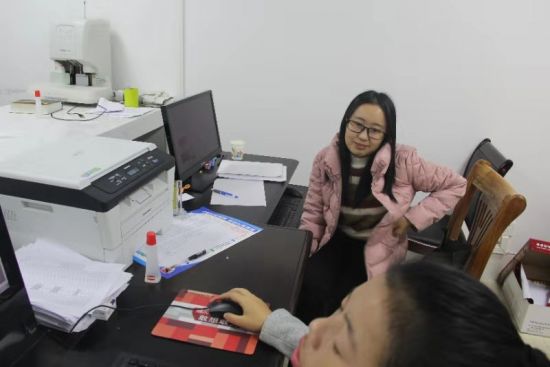 广西民族大学法学院学生积极参加2019年广西“青年志愿者彩虹桥行动”寒假服务活动