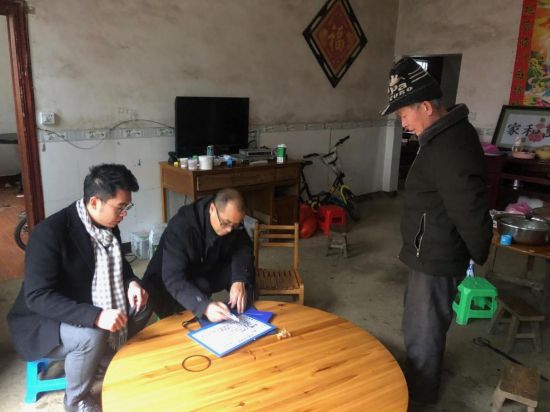 广西民族大学法学院学生积极参加2019年广西“青年志愿者彩虹桥行动”寒假服务活动