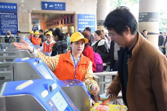 广西民族大学政管学院学生积极开展寒假社会实践与志愿服务活动