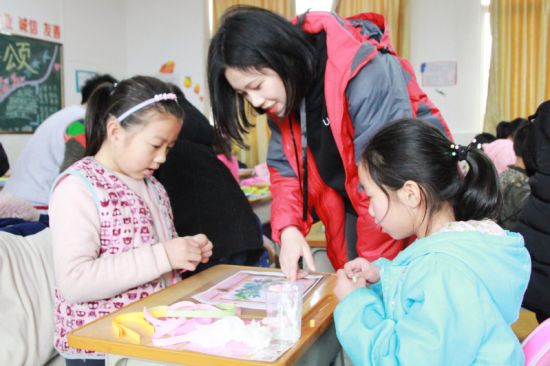 广西师范大学研究生支教团与桂林理工大学研究生支教团共同开展志愿支教活动