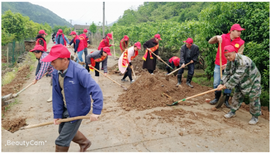 乡村振兴:灌阳镇开展“美丽乡村·清洁家园”志愿服务活动