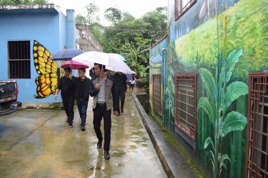 临桂镇团委开展“青春心向党 建功新时代”主题团日活动