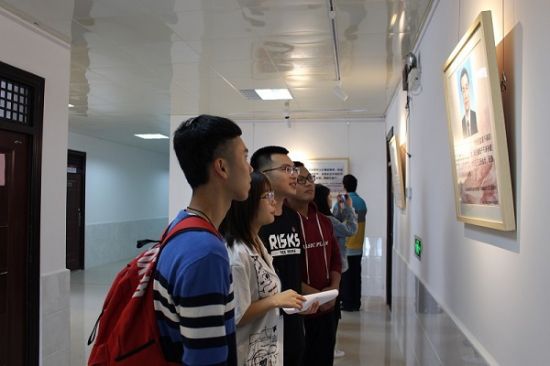 广西师范大学文学院/新闻与传播学院举办“观廉知廉,廉以修身”主题活动