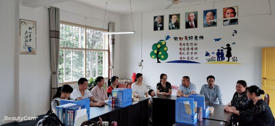 灌阳县灌阳镇开展“心系校园·情暖童心”和 “新时代文明实践进校园”六一慰问活动