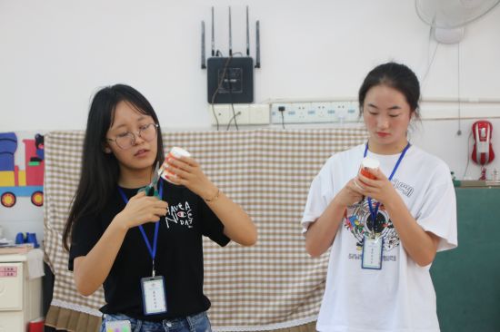 广西民族大学薪火相传爱心接力协会、篮球协会“启萌计划”教学活动顺利进行