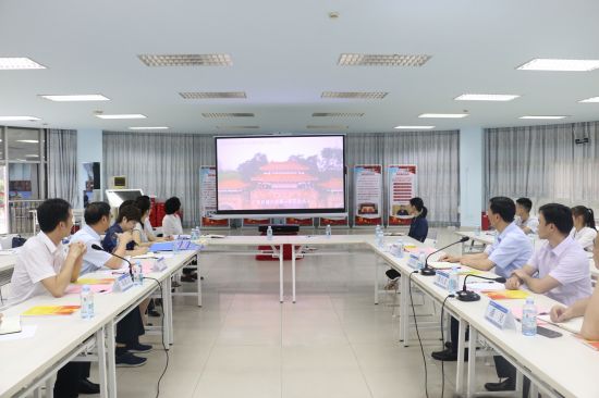 共青团中央到广西民族大学调研督导基层团组织