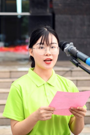 广西师范大学举行2019年大学生志愿者暑期“三下乡”社会实践活动出征仪式