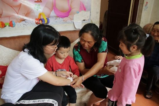 风雨兼程，守望相助——广西师范大学桂台青年金山家访教学