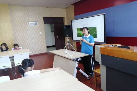 广西师范大学蒲公英科技·教育传播团队开展暑期科技夏令营活动之指南山水寻物理