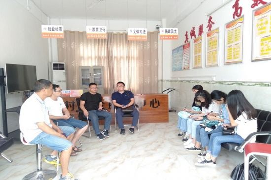 广西师范大学马克思主义学院众行团队开展课题为《乡村振兴战略背景下第一书记在精准扶贫工作中的困境与出路对策研究》的实地调研活动