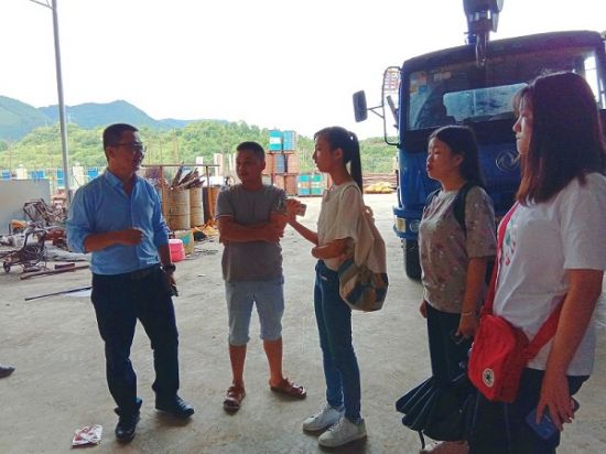 独秀青年助脱贫，勠力同心促攻坚 ——广西师范大学“三下乡”暑期社会实践活动助力脱贫攻坚