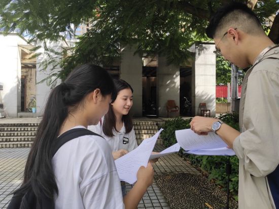广西师范大学调研队深入广西各大高校，探索自媒体“文化育人”状况
