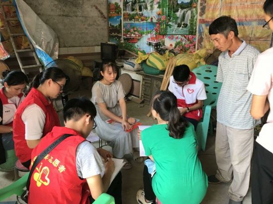 脱贫攻坚 | 隆安县团委开展“希望工程·圆梦行动”家访活动助力贫困新生圆梦大学