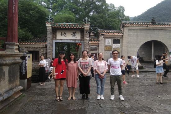 广西师范大学历史文化与旅游学院学子走进历史文化景区探索历史文化与旅游相结合的“火花”